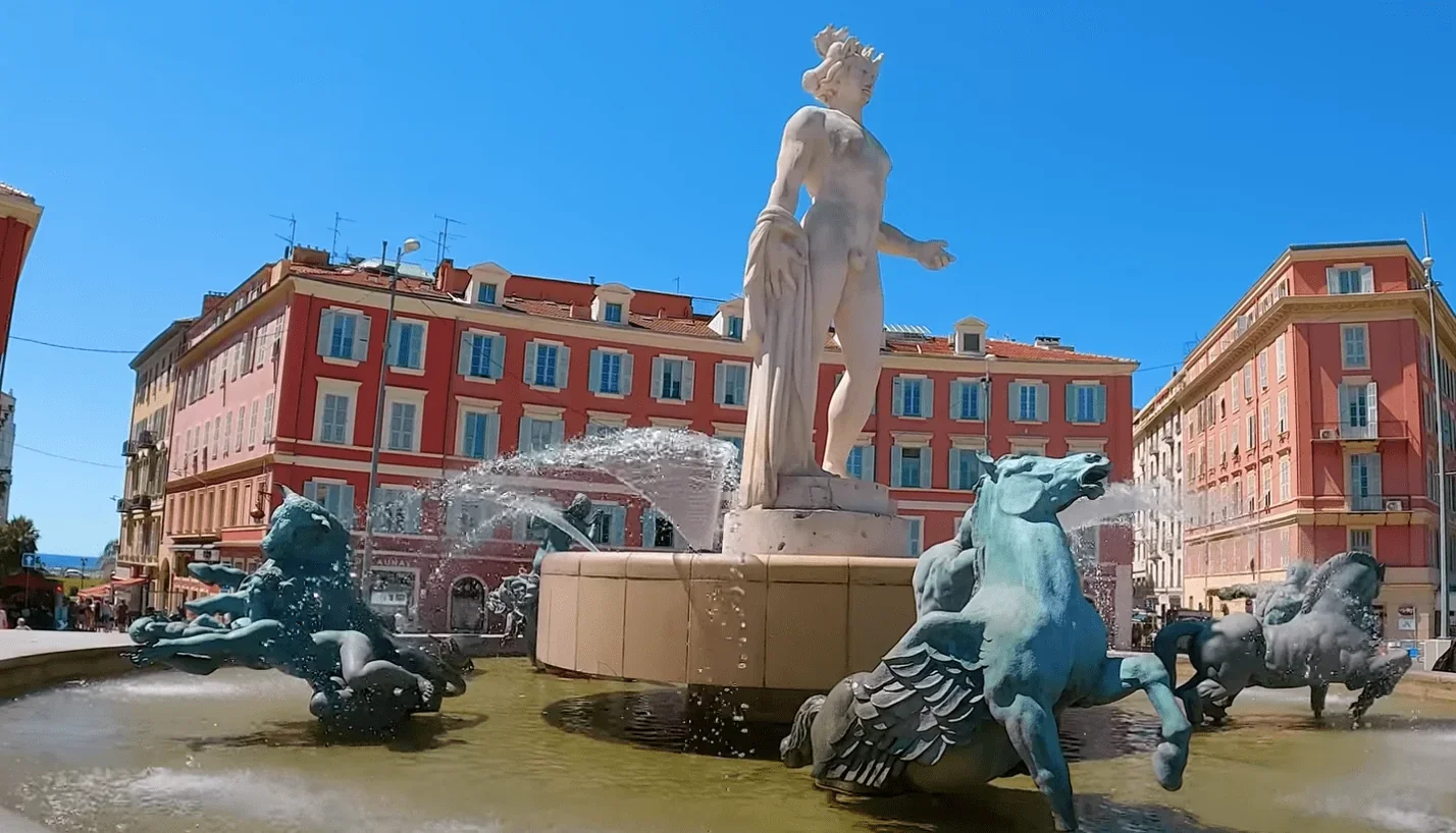 Nice, ville située sur la Côte d'Azur, regorge de trésors à découvrir. Entre son riche patrimoine culturel, son histoire fascinant