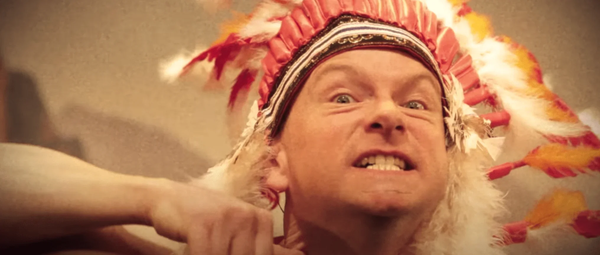 Dans cette image émouvante, nous sommes témoins d'une scène théâtrale touchante qui éveille les émotions du public.