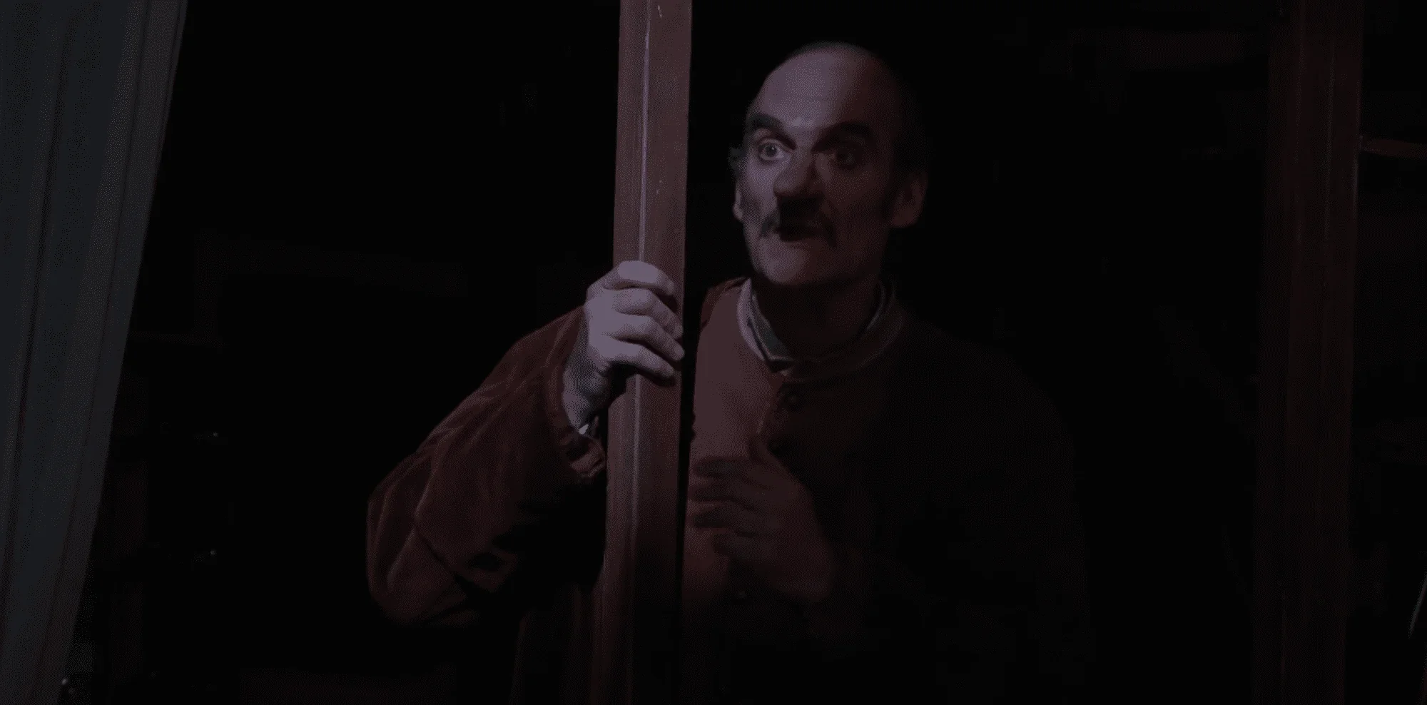 Cyrano à l'Ombre de l'Amour : L'Éternel Romantique