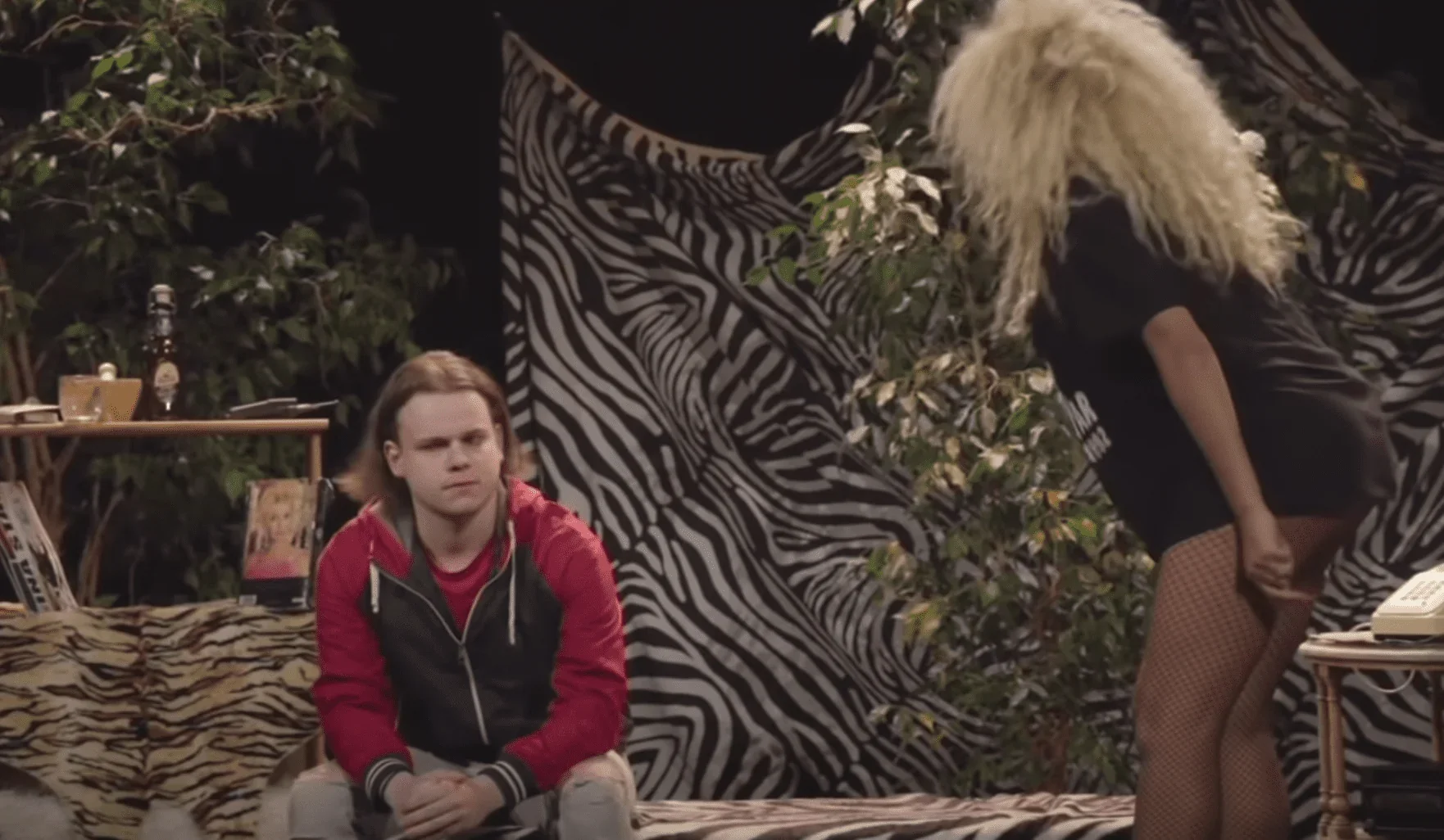 Cette image saisissante met en avant Afida Turner dans le rôle de son personnage.