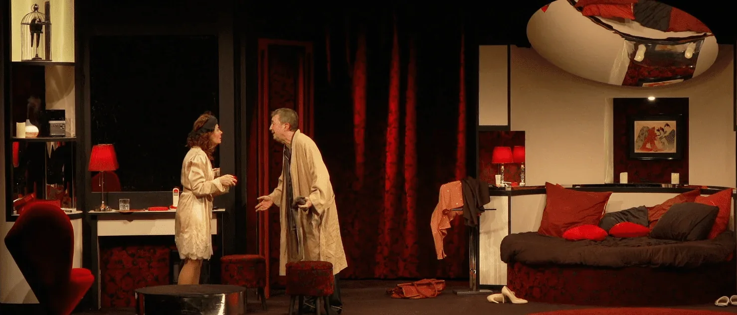 Dans cette photo saisissante, Didier et Corinne, un couple marié depuis 25 ans, sont engagés dans une dispute animée.