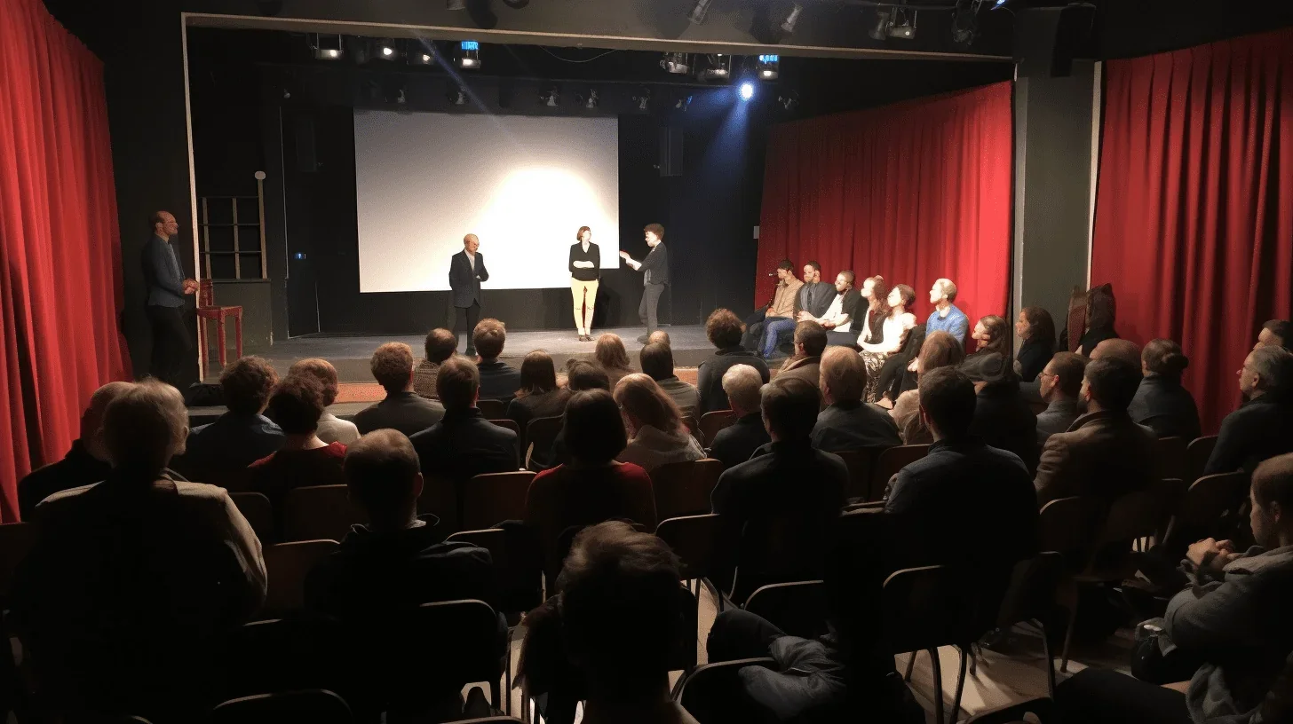 Cette image saisit la beauté brute et l'énergie débordante d'un atelier de théâtre en plein essor.