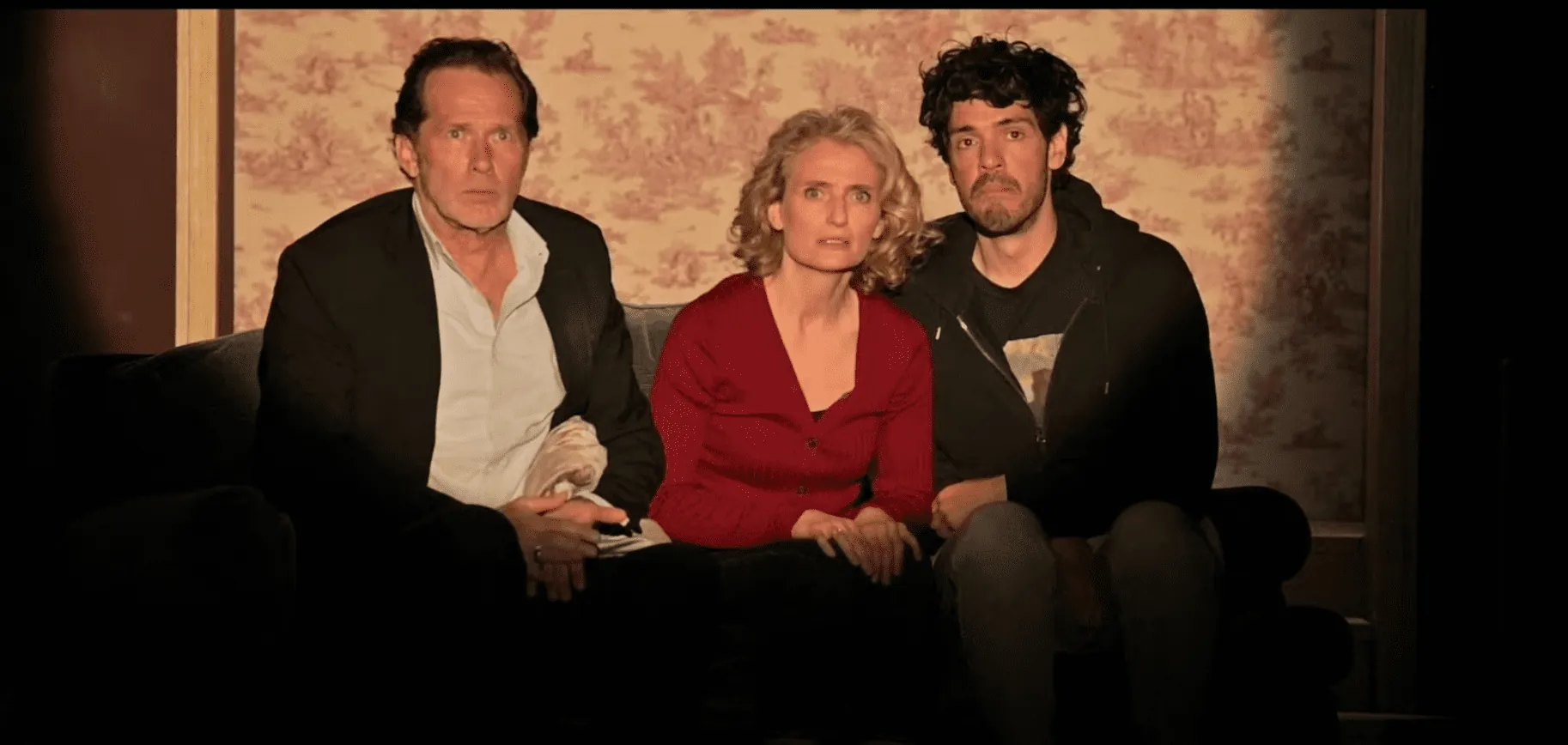 " Chers Parents " : Une Comédie sur la Famille, l'Amour et l'Argent